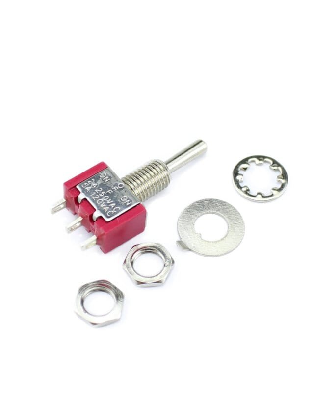 5A 3 Pin SPDT Toggle Switch (Pack of 5)